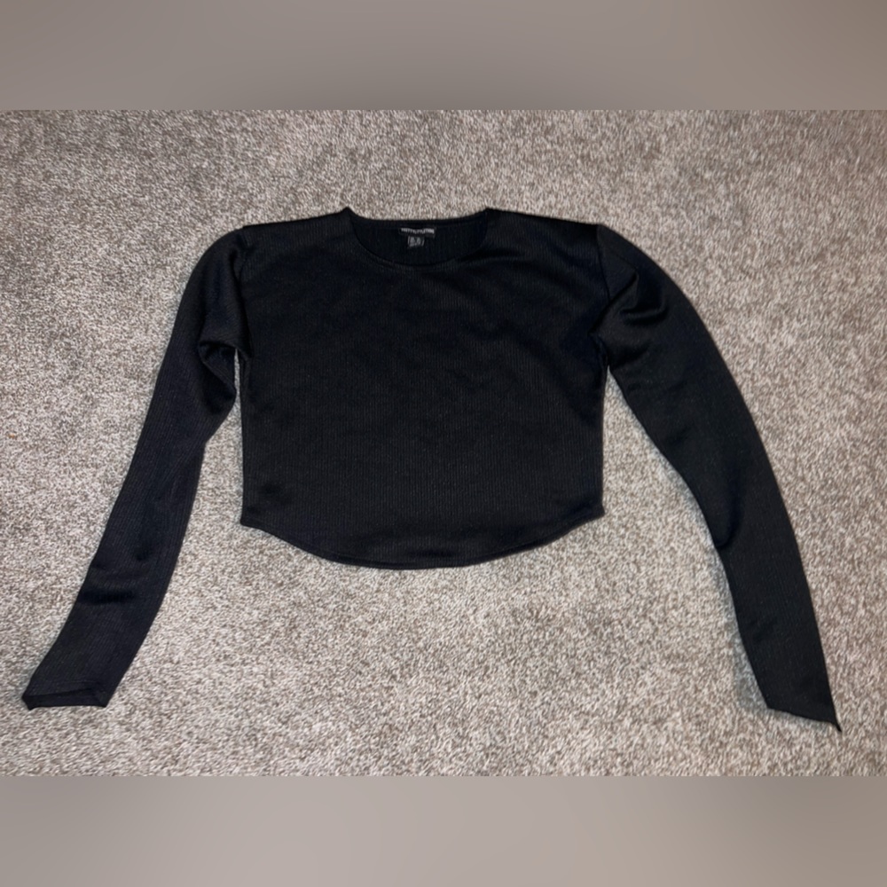 Pretty Little Thing Cropped Long Sleeve